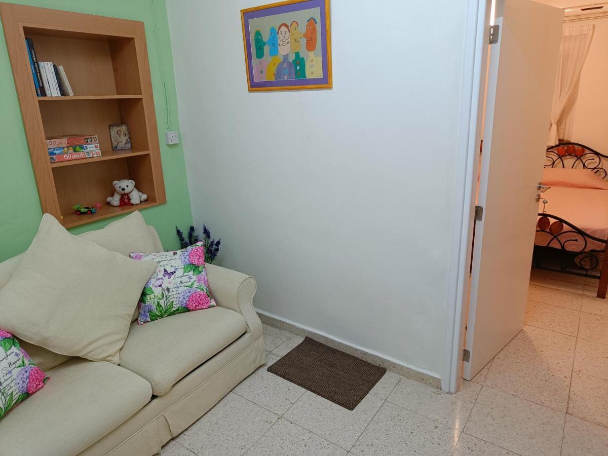 The Grapevine Guest House Paphos Luaran gambar