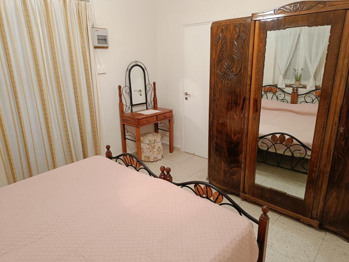 The Grapevine Guest House Paphos Luaran gambar